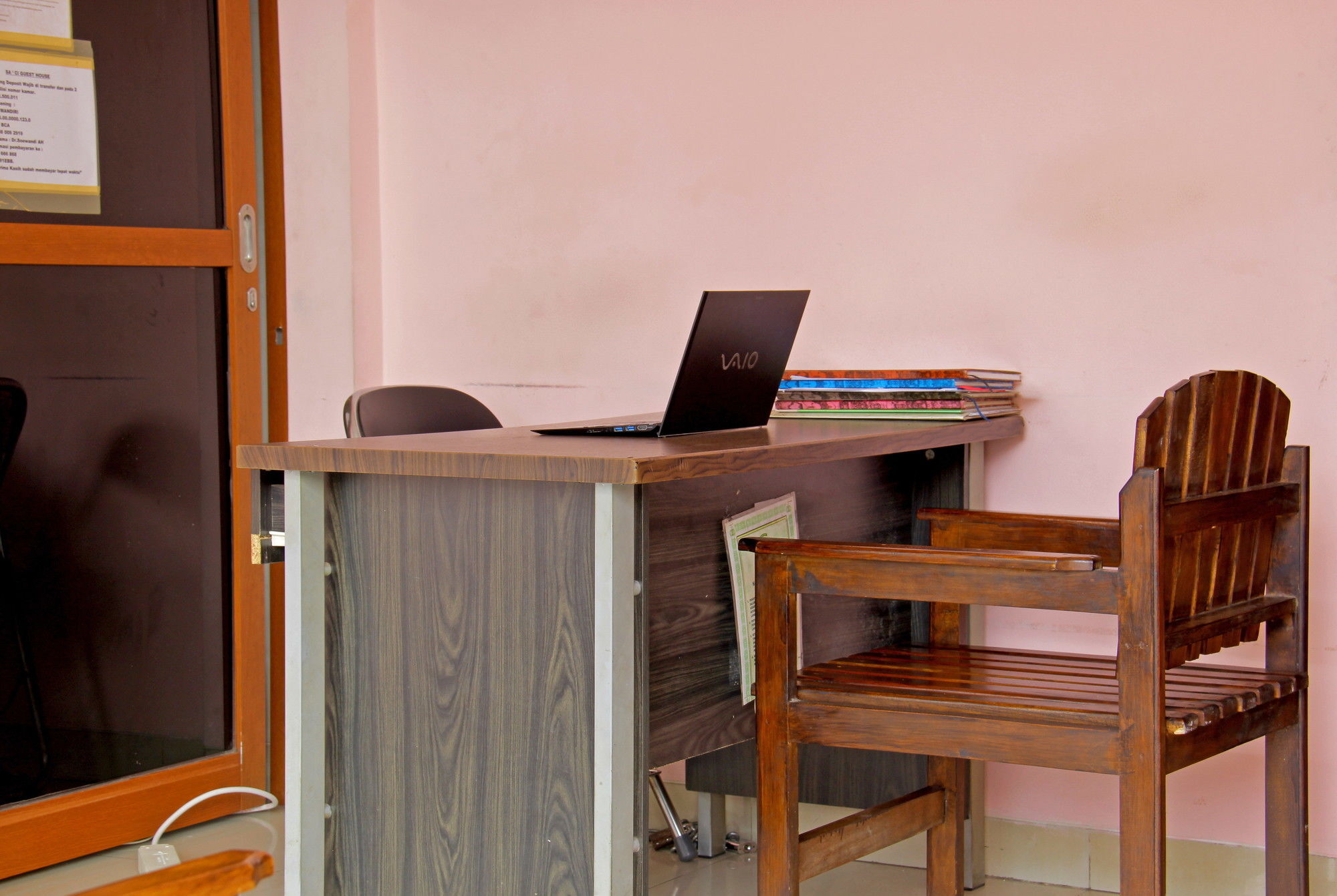 Reddoorz Near Hyperpoint Pasteur Ξενοδοχείο Μπαντούνγκ Εξωτερικό φωτογραφία